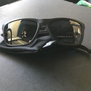 oakley holston oakley holston